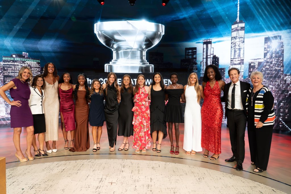 A group of women at the 2025 Collegiate Women Sports Awards presented by Honda.